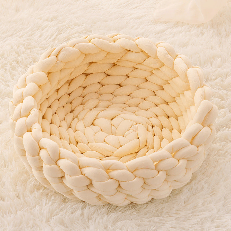 Woven Pet Bed