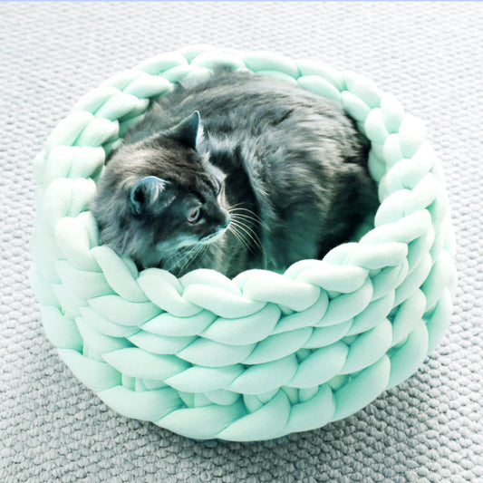 Woven Pet Bed