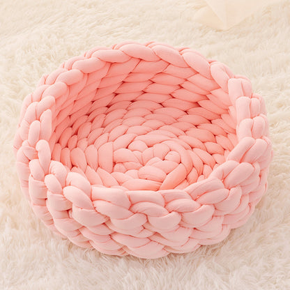 Woven Pet Bed